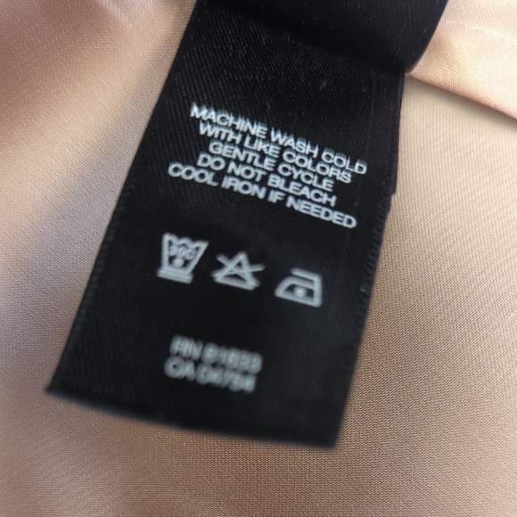 01444 Kenneth Cole Satin Chiffon Bow Top Blouse Pink Size XL preppy victorian - Picture 9 of 9